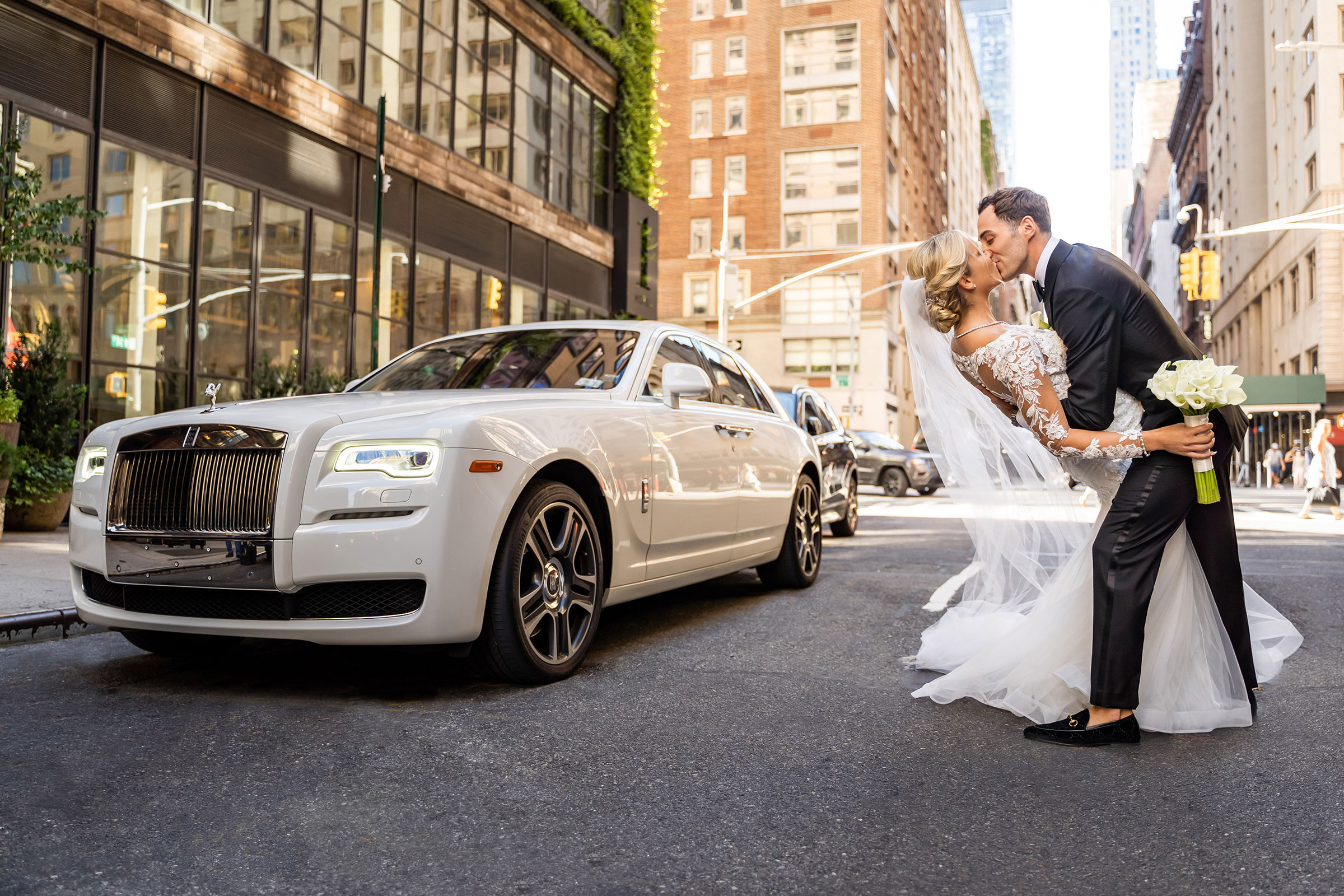 NYC-street-wedding-photo