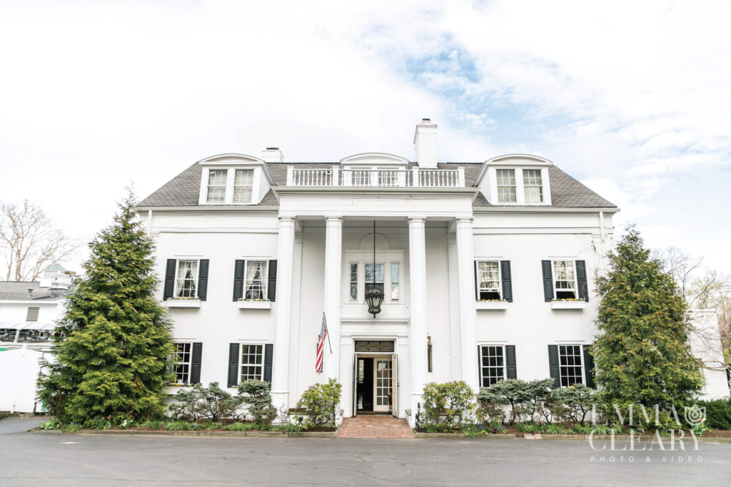 Crabtree’s Kittle House Restaurant and Inn Wedding