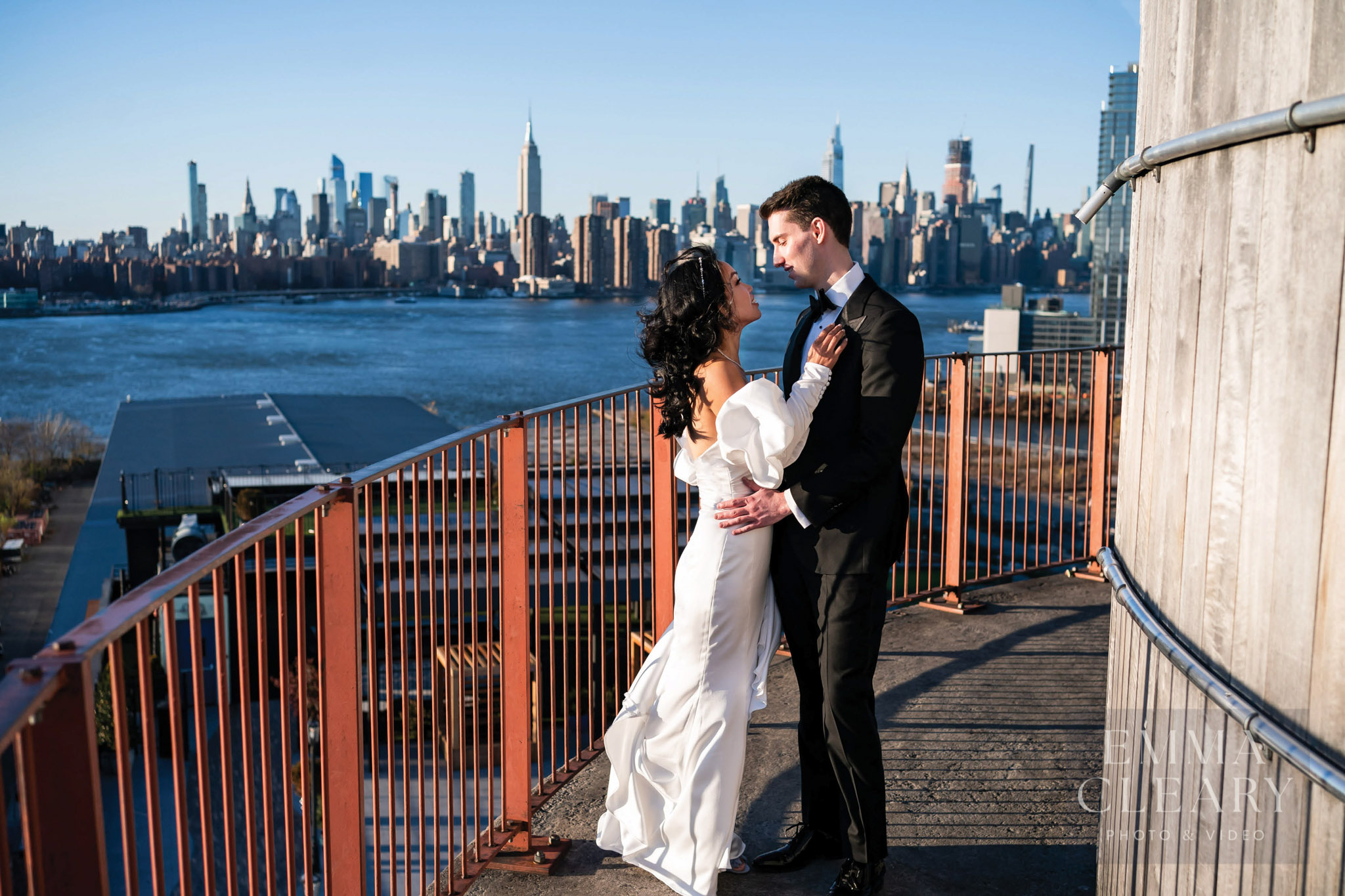 Outside wedding photo with beautiful New York view