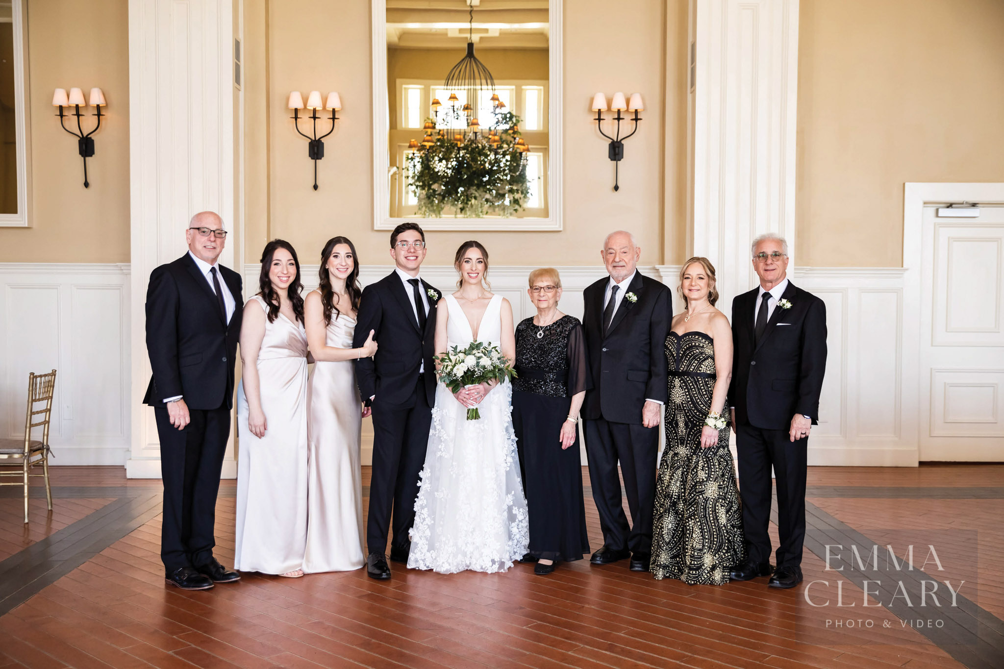Bride, groom and their relatives groop photo