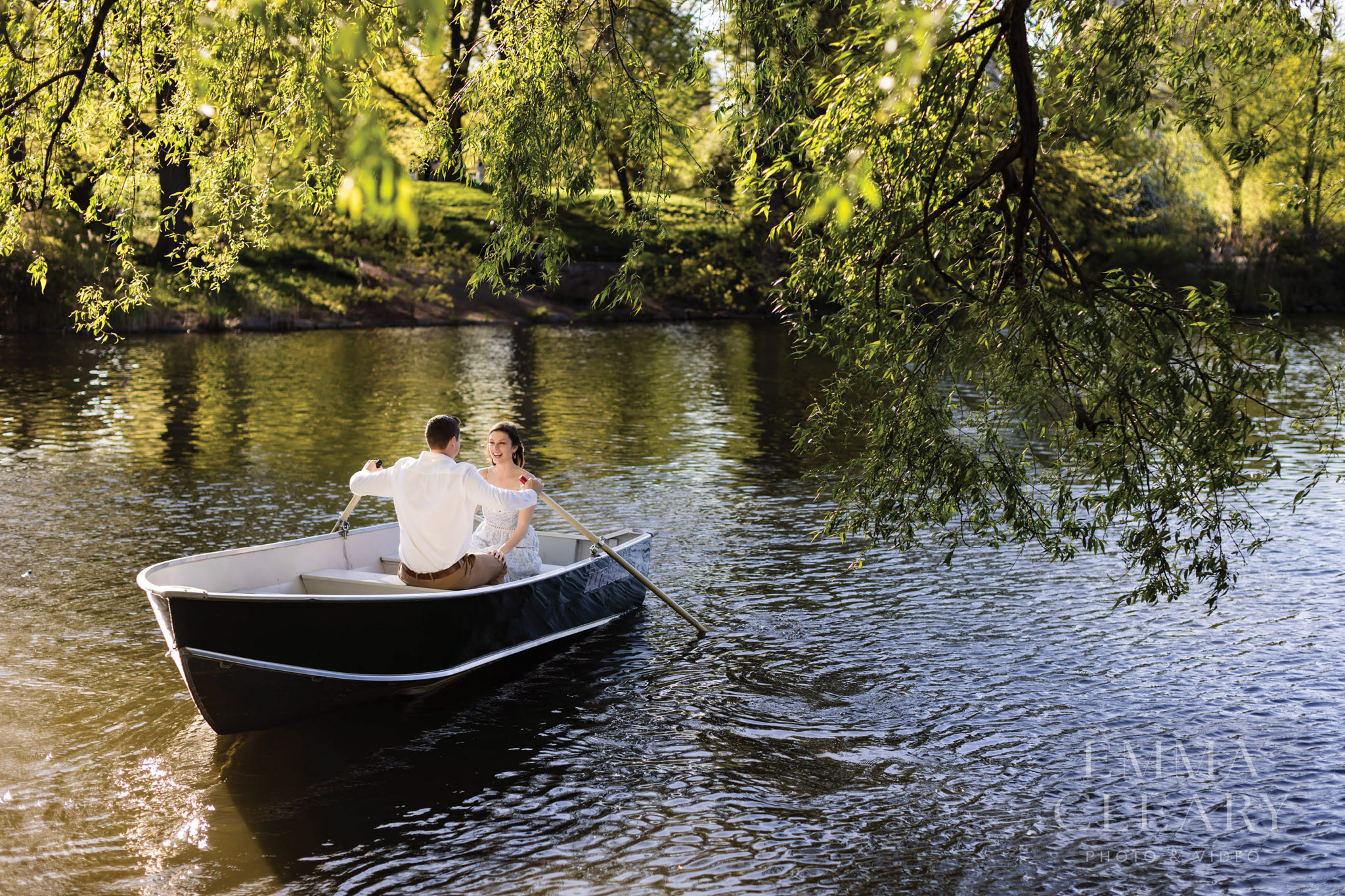 Portrait of a couple on the lake