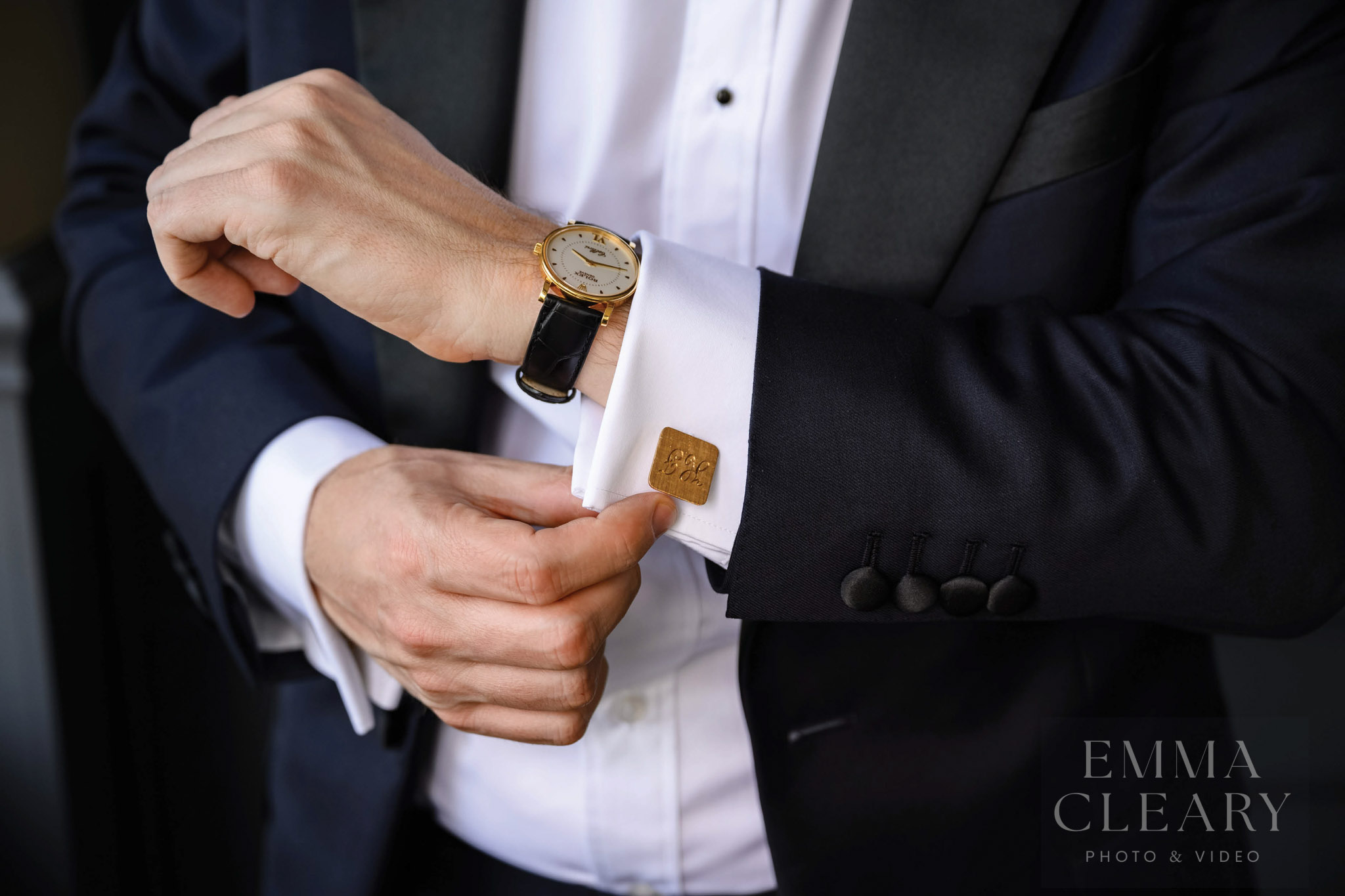 Cufflinks