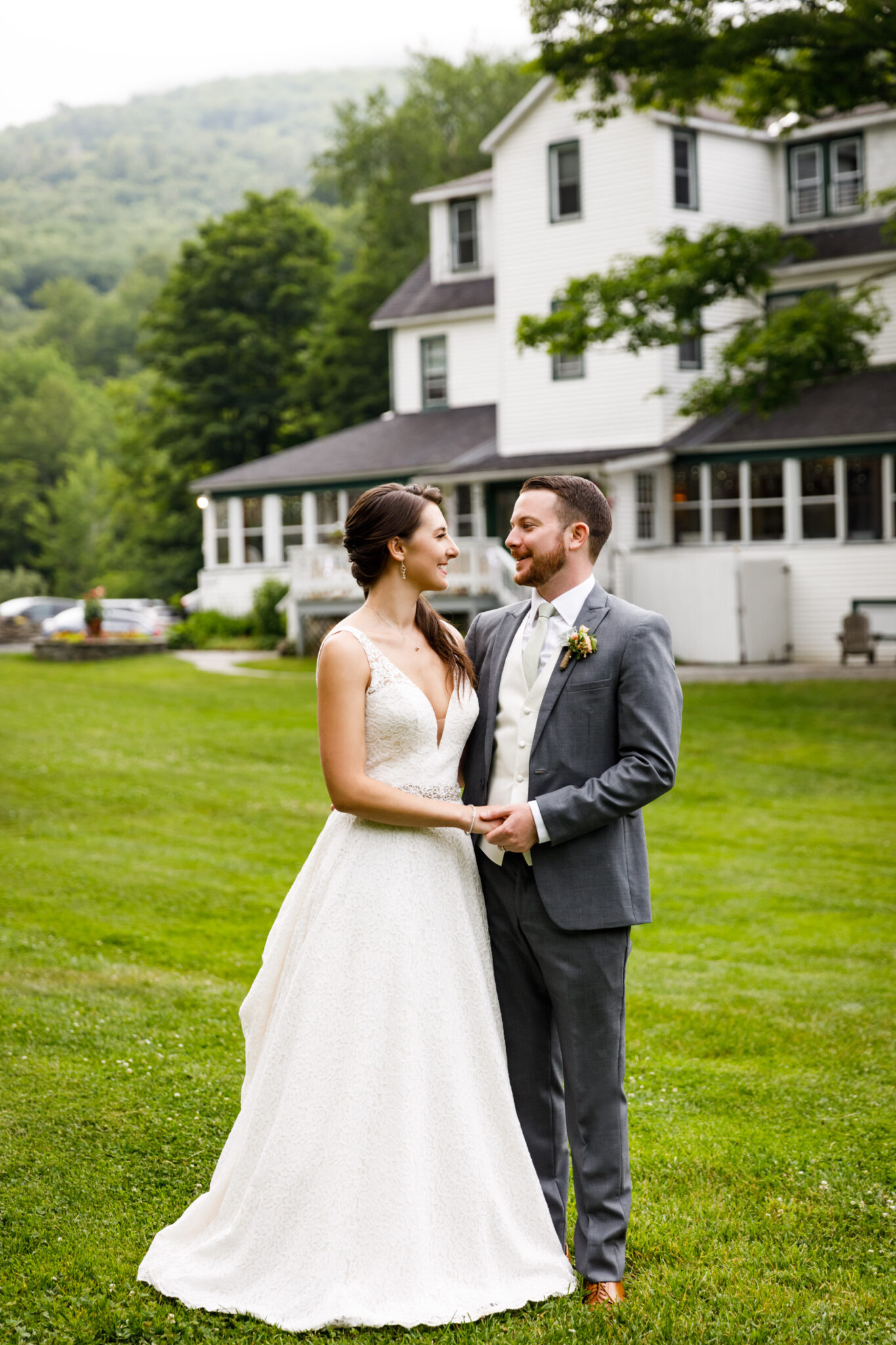 Full Moon Resort Wedding