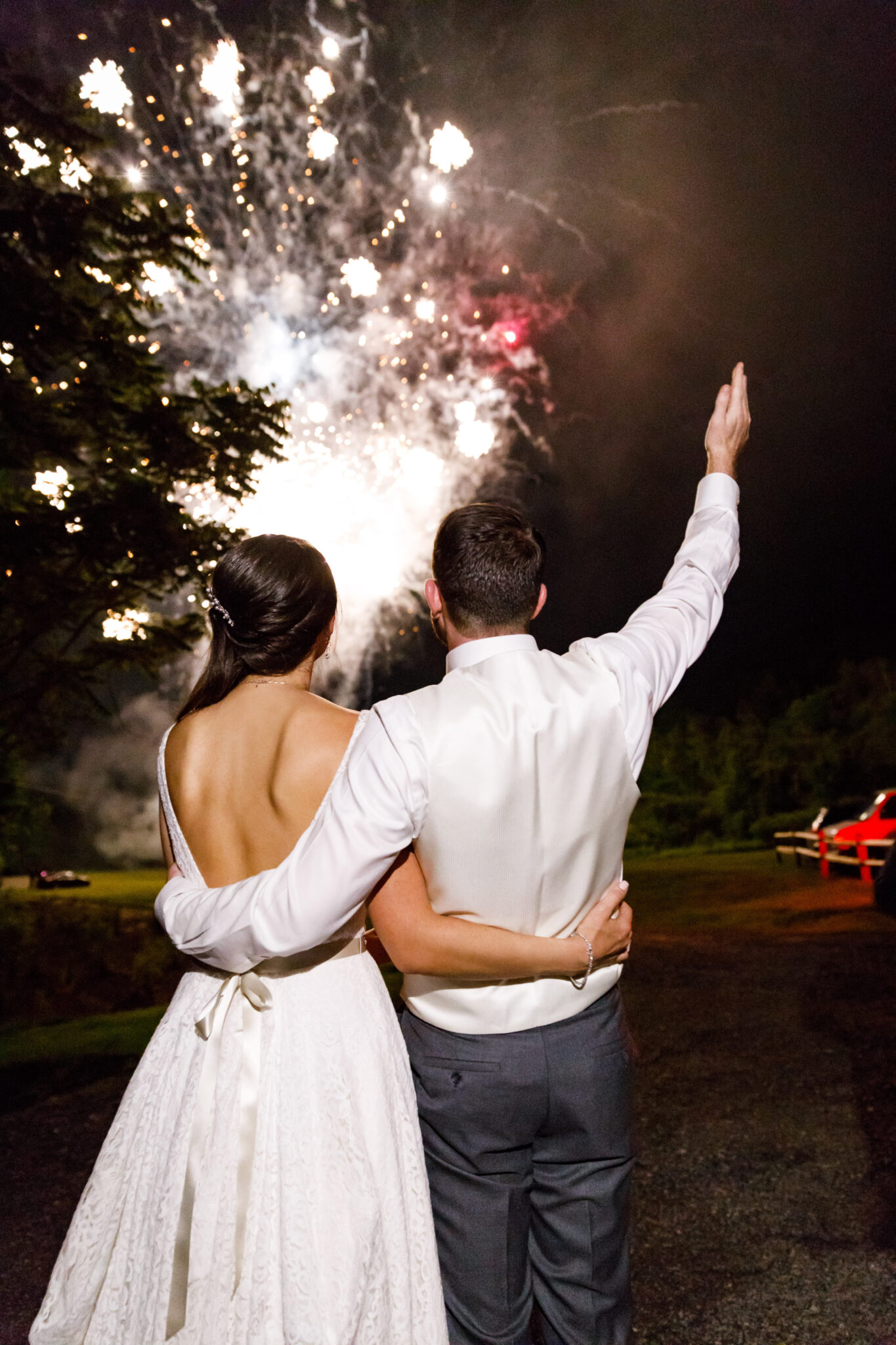 Full Moon Resort Wedding