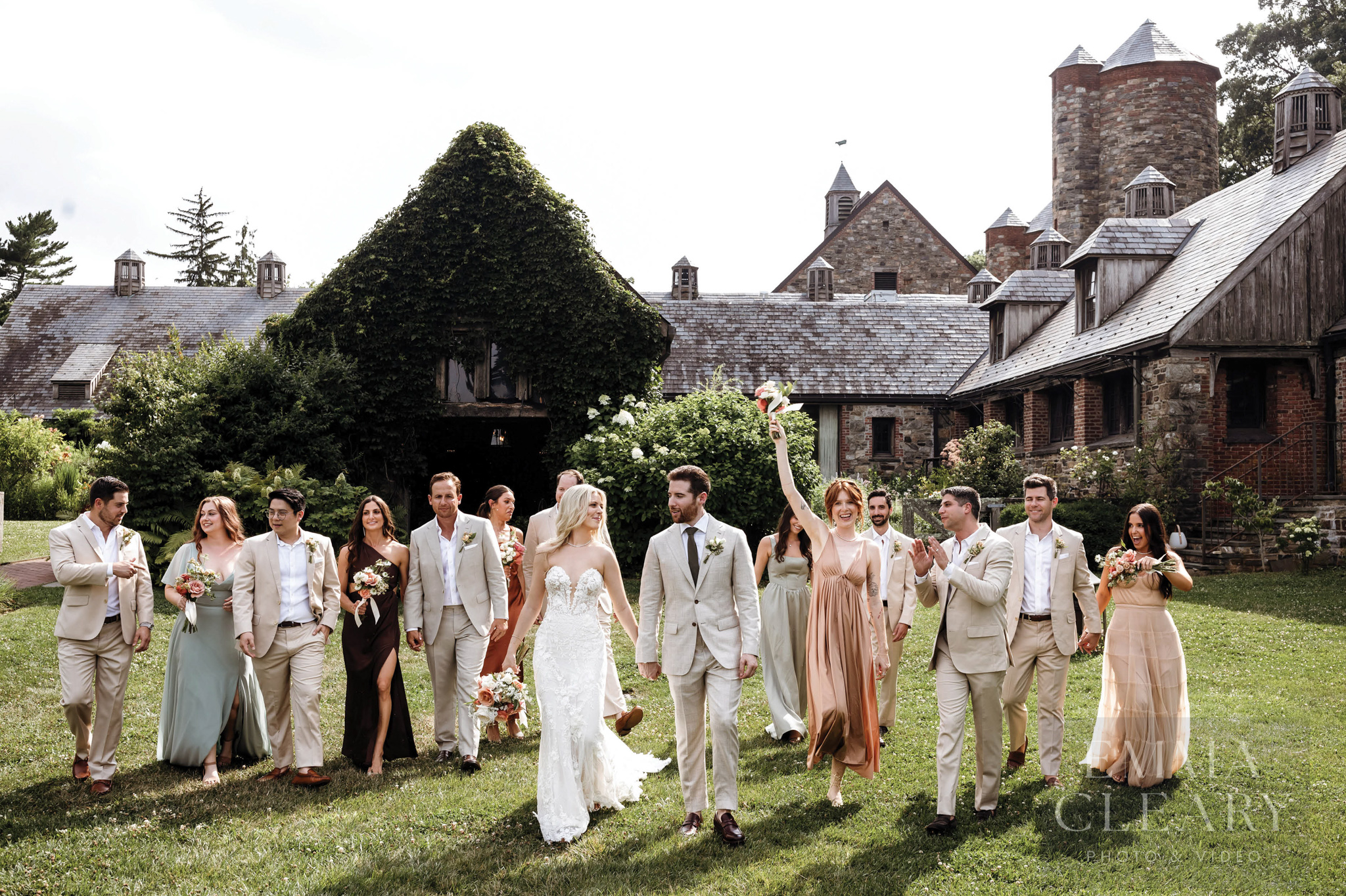 Group wedding portrait