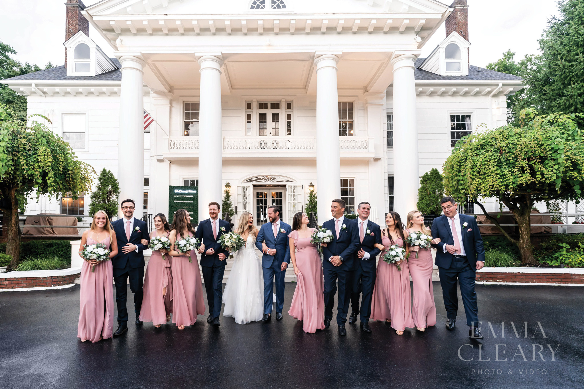 Group wedding portrait