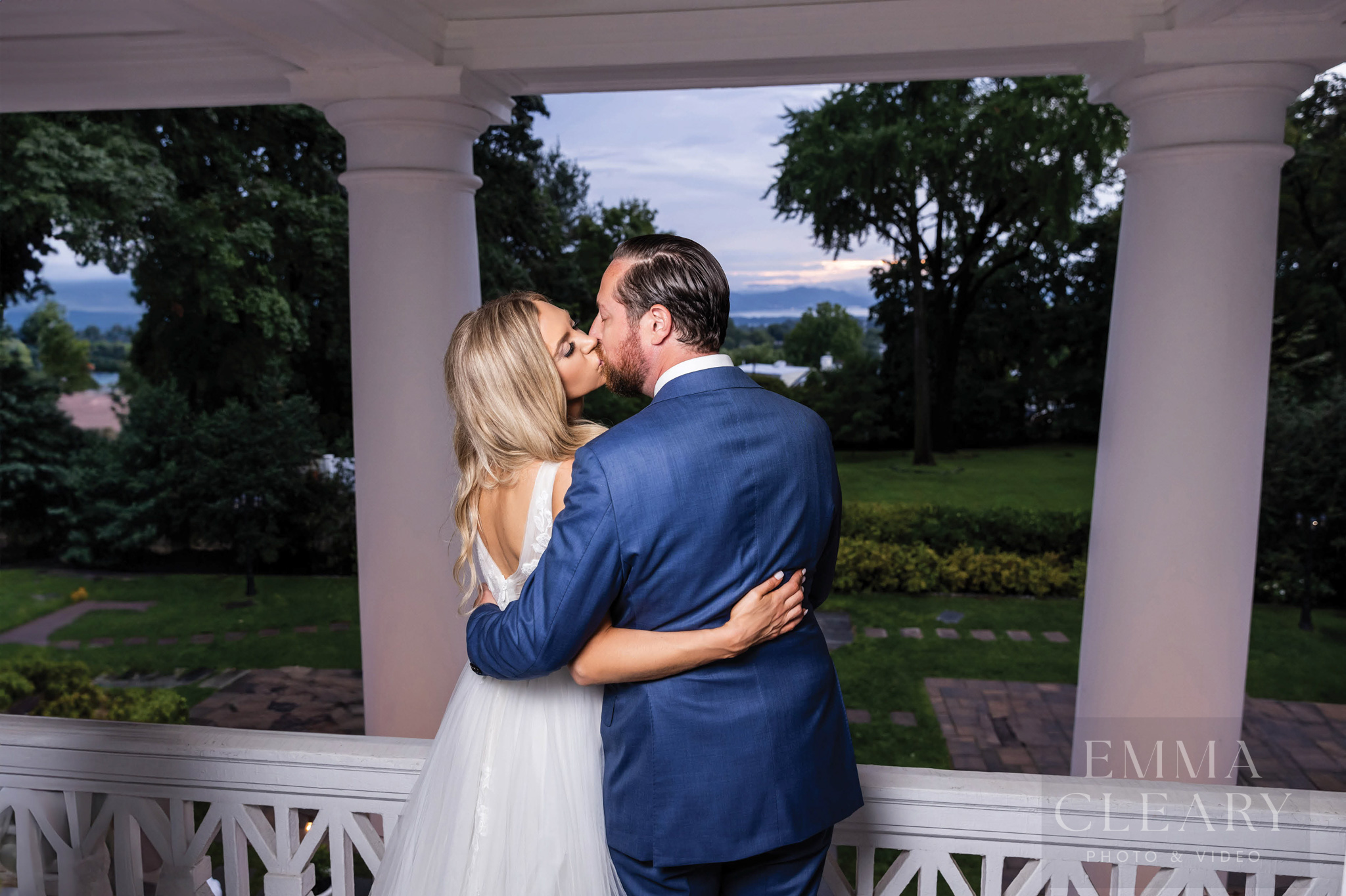 Wedding kiss