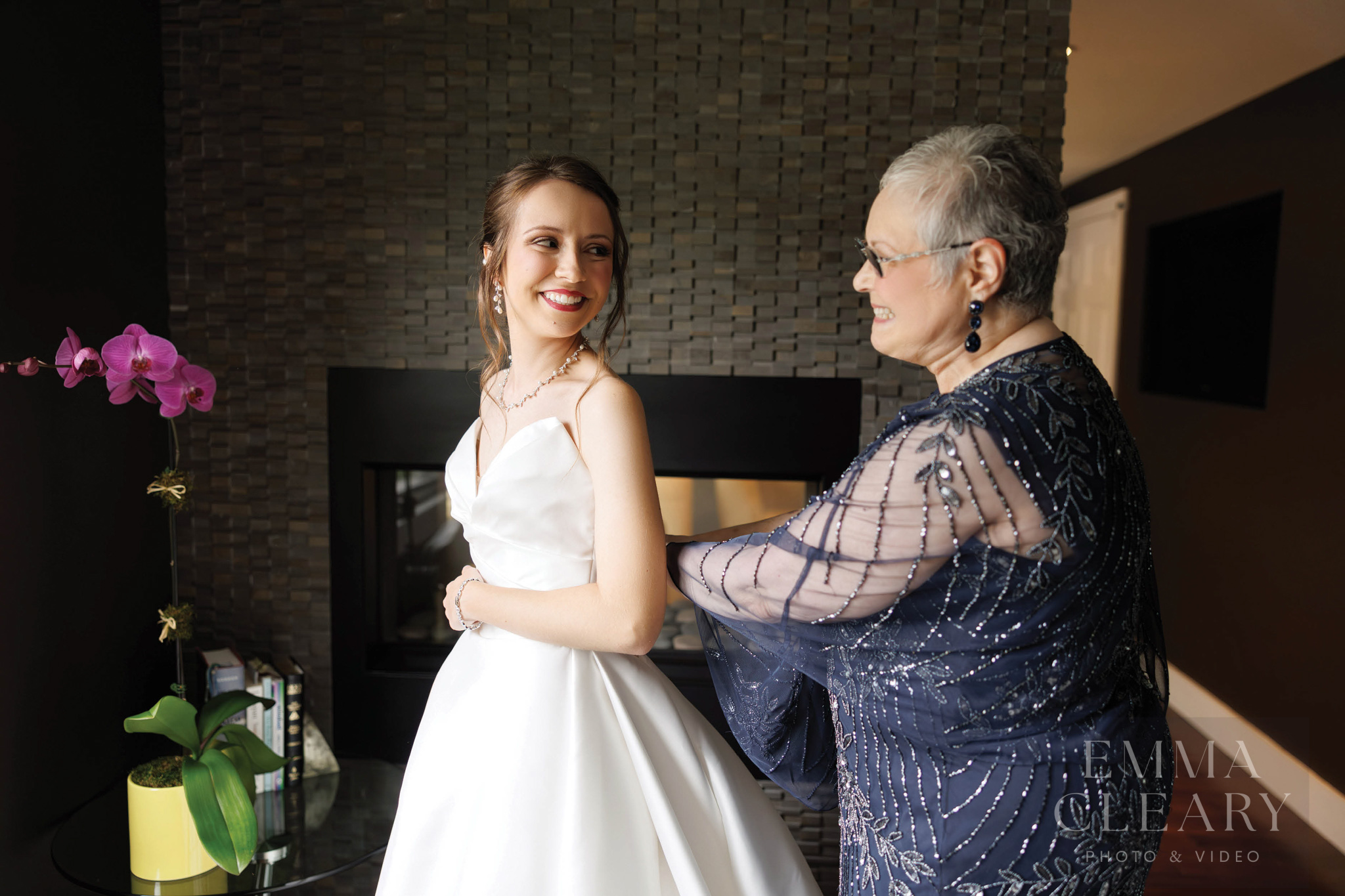 Bride and mom