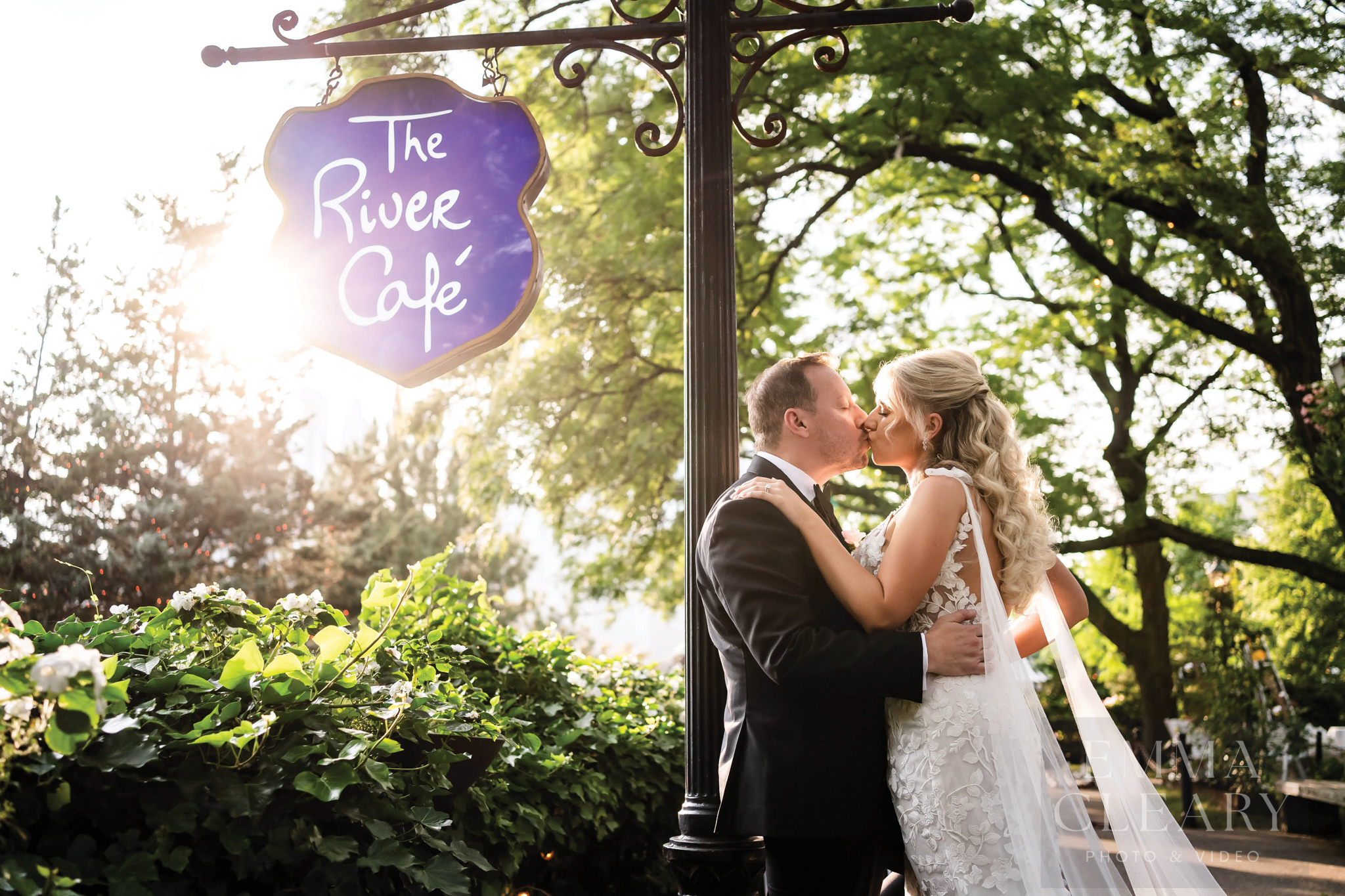 Wedding kiss