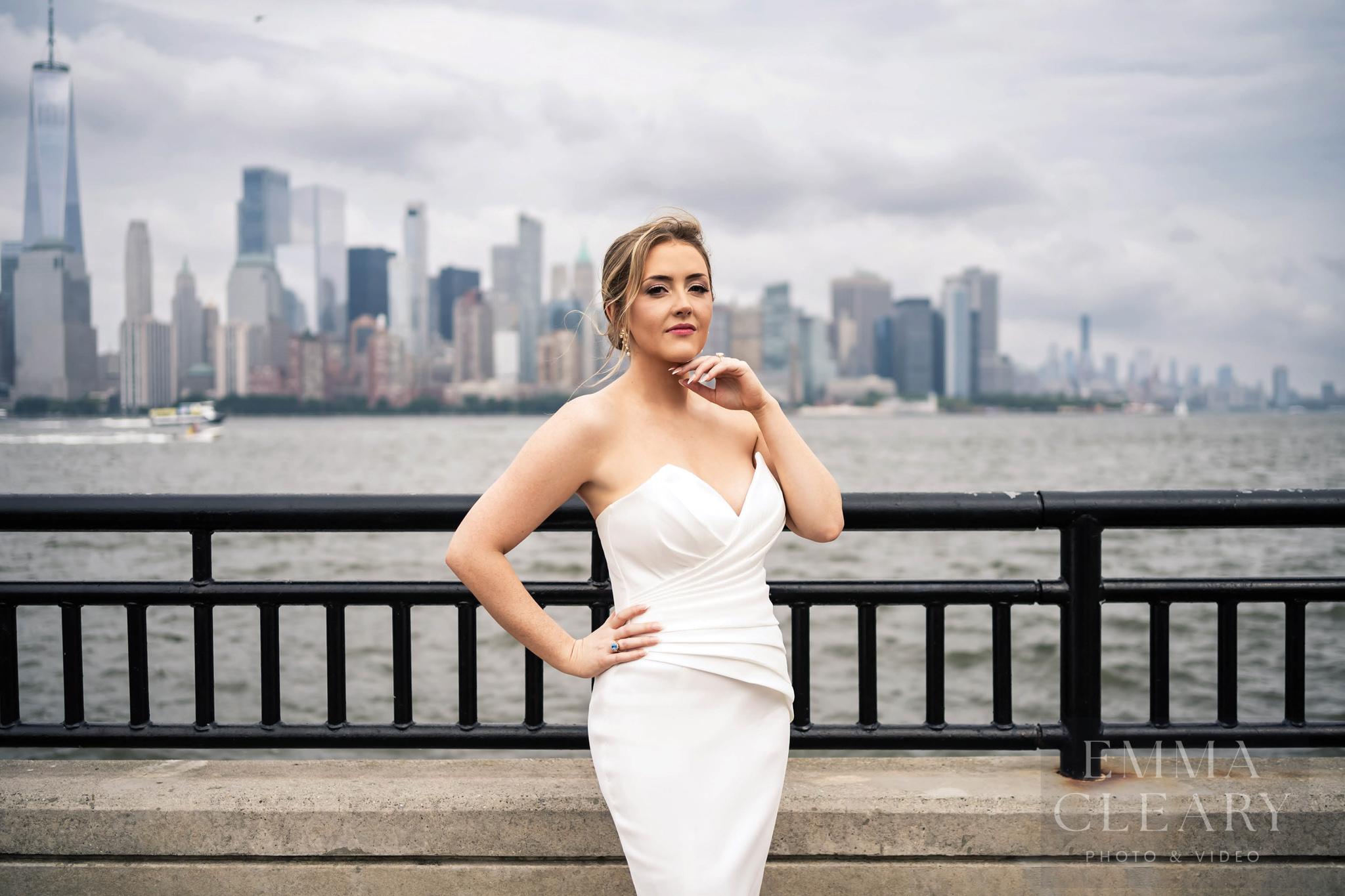 Portrait of the bride outdoors