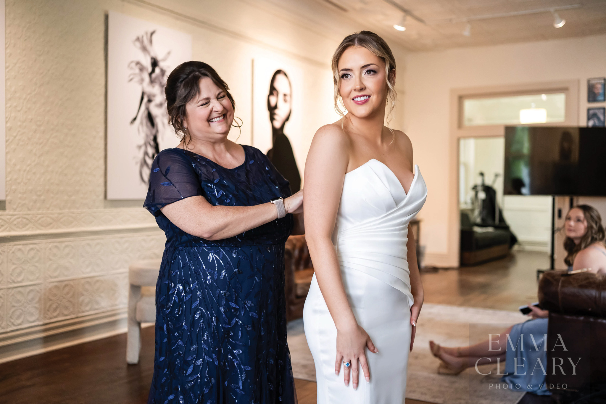 Bride and mom