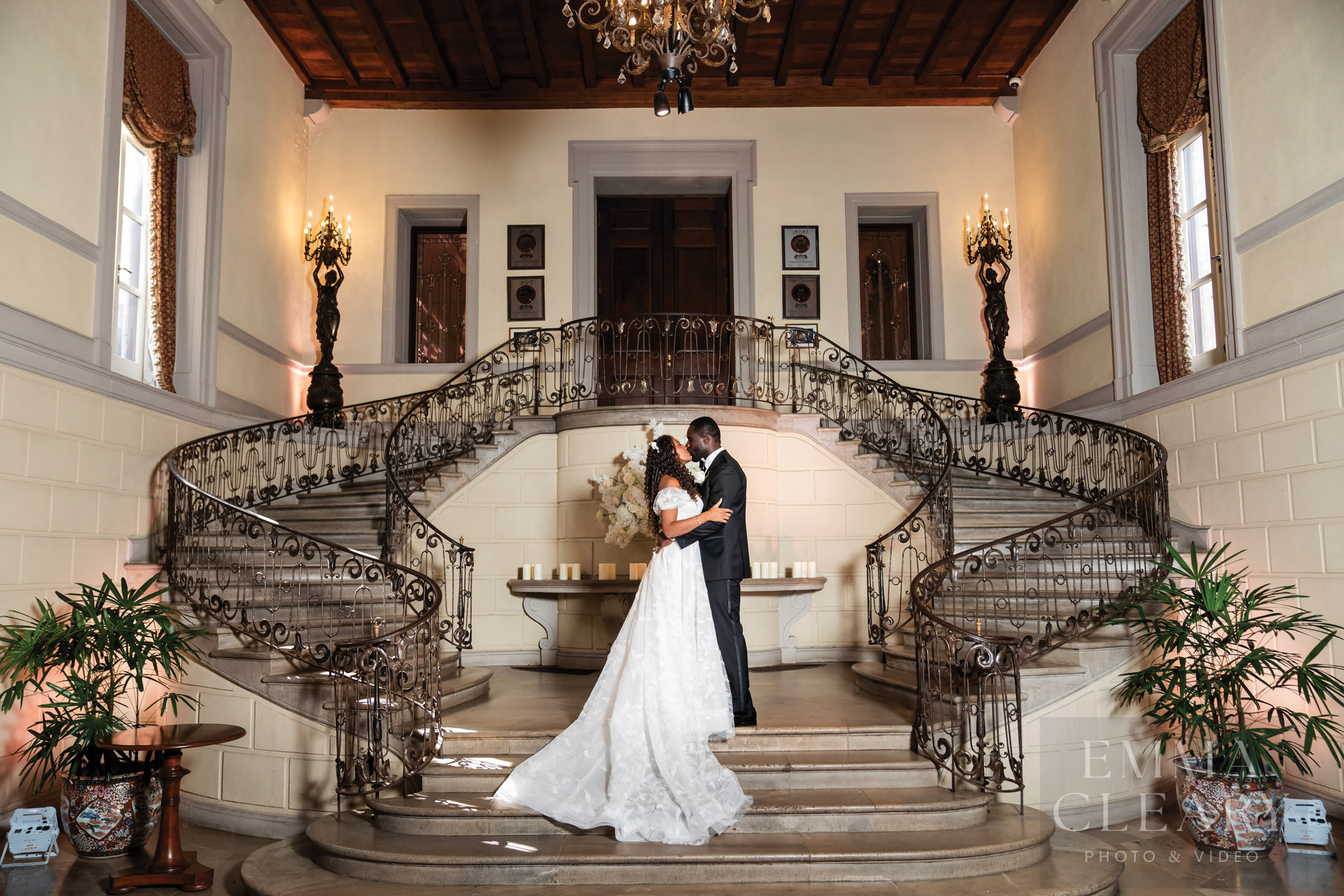 Wedding kiss