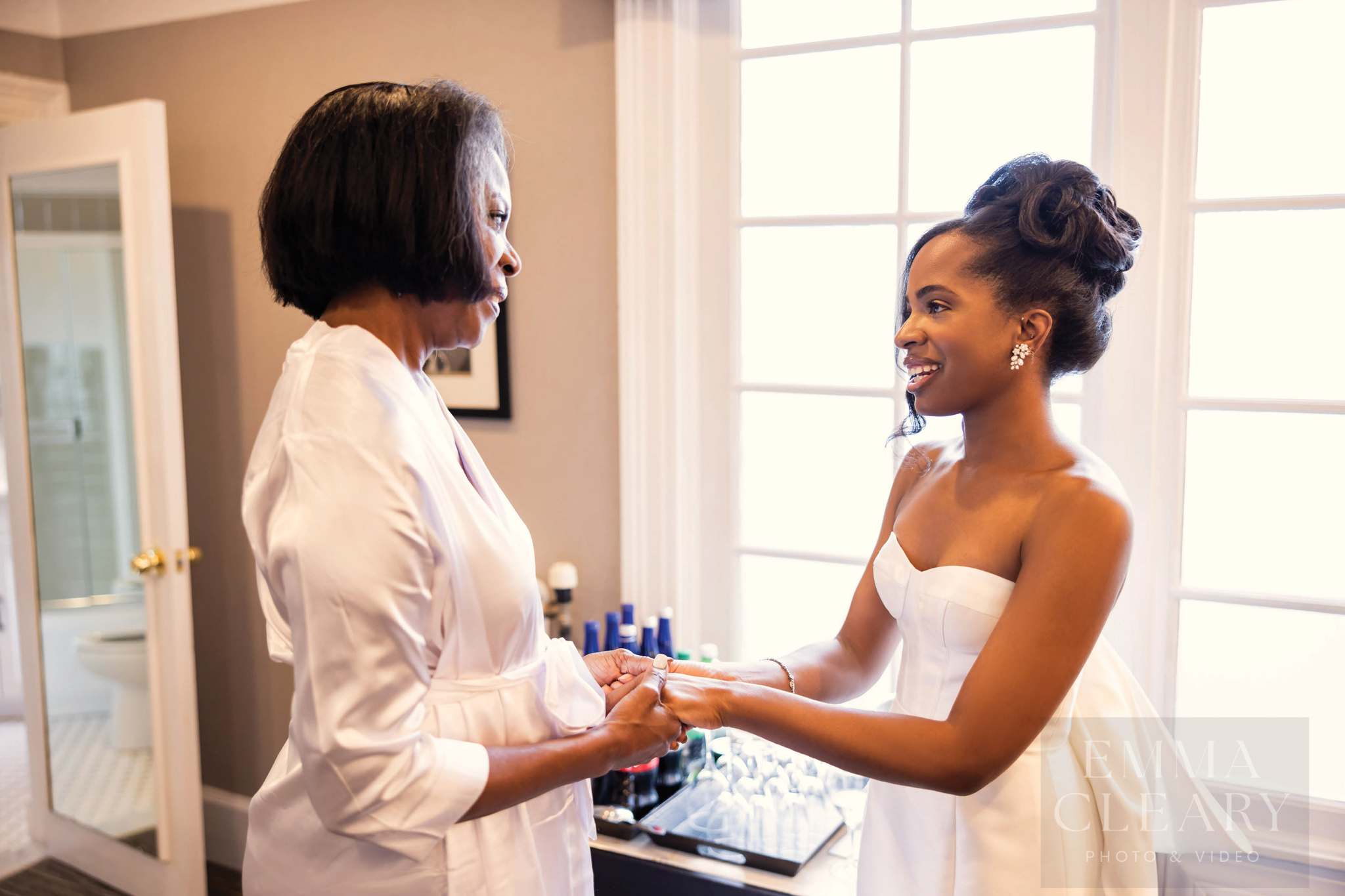 Bride and mom