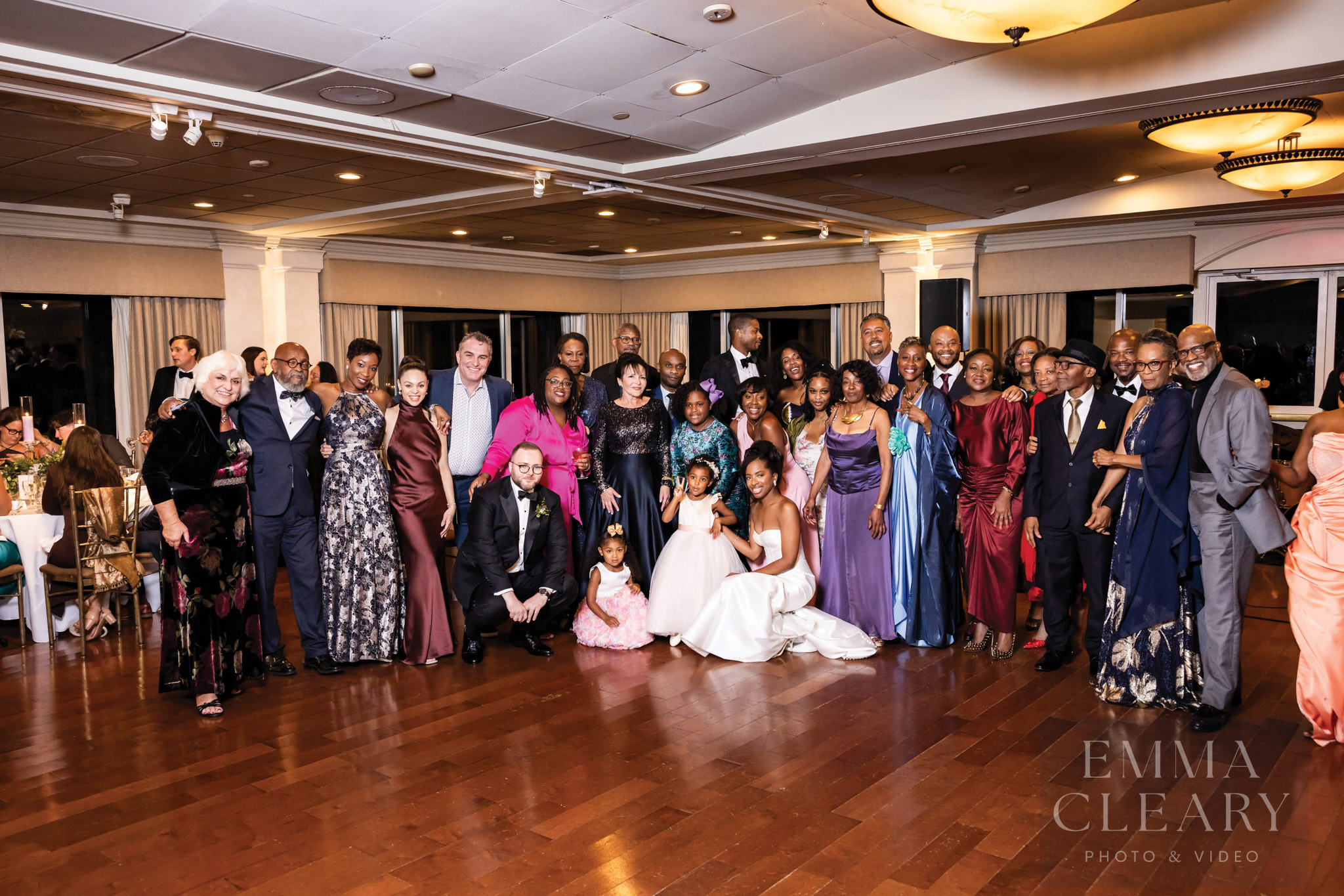 Tappan Hill Mansion Group wedding portrait