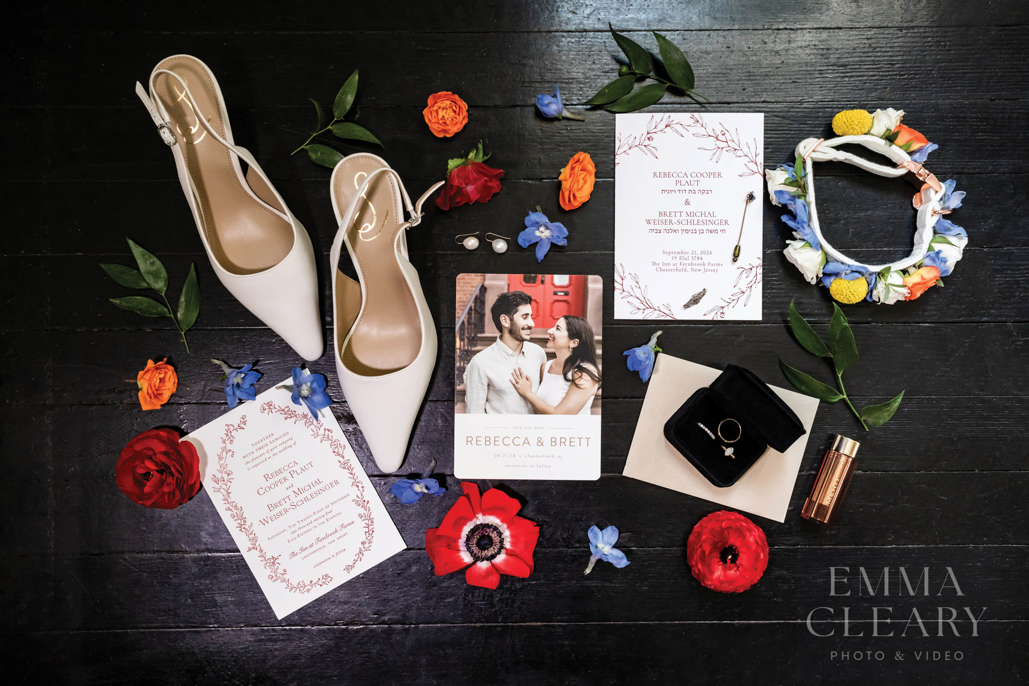 Wedding details photo