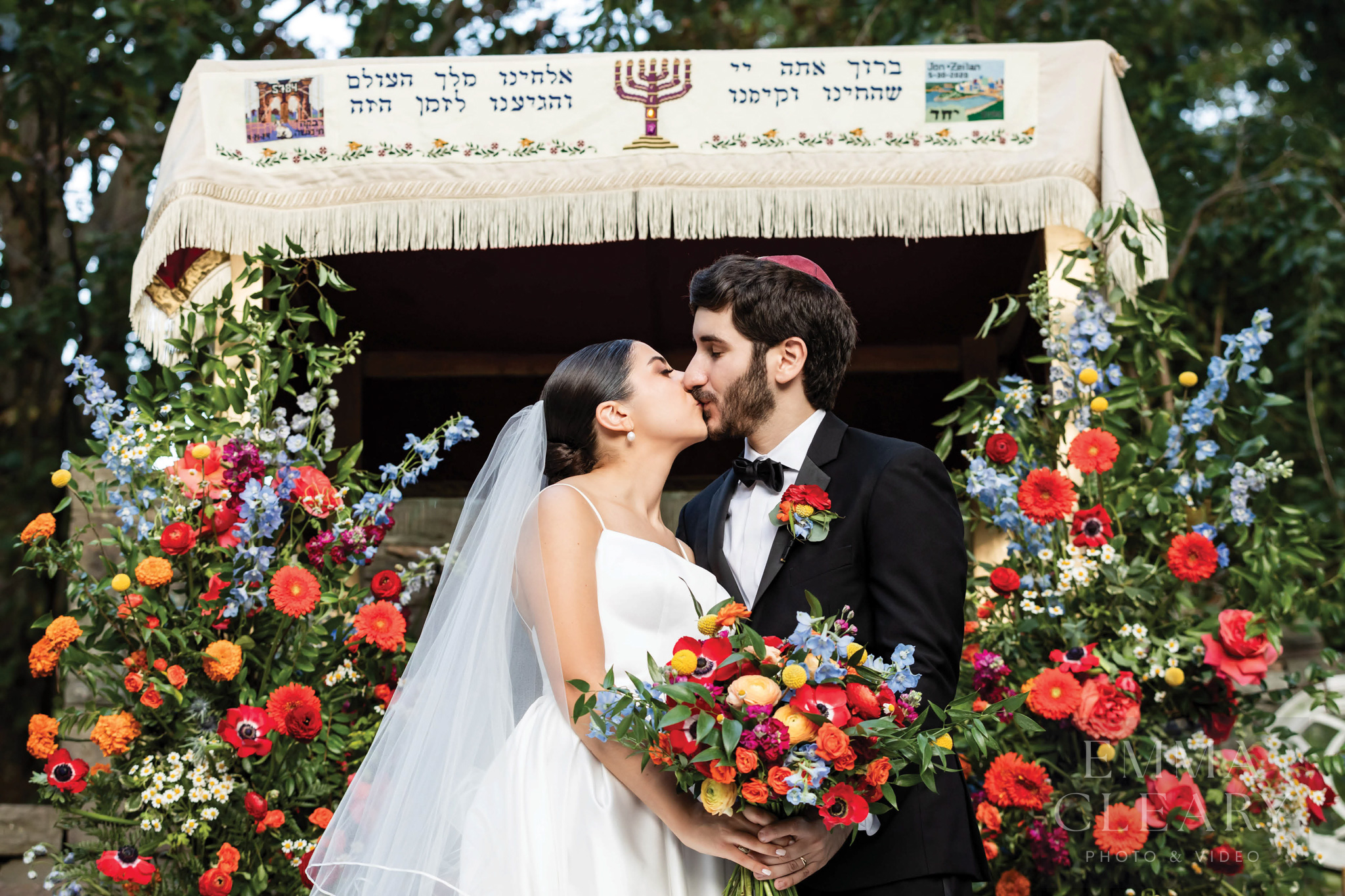 Wedding kiss