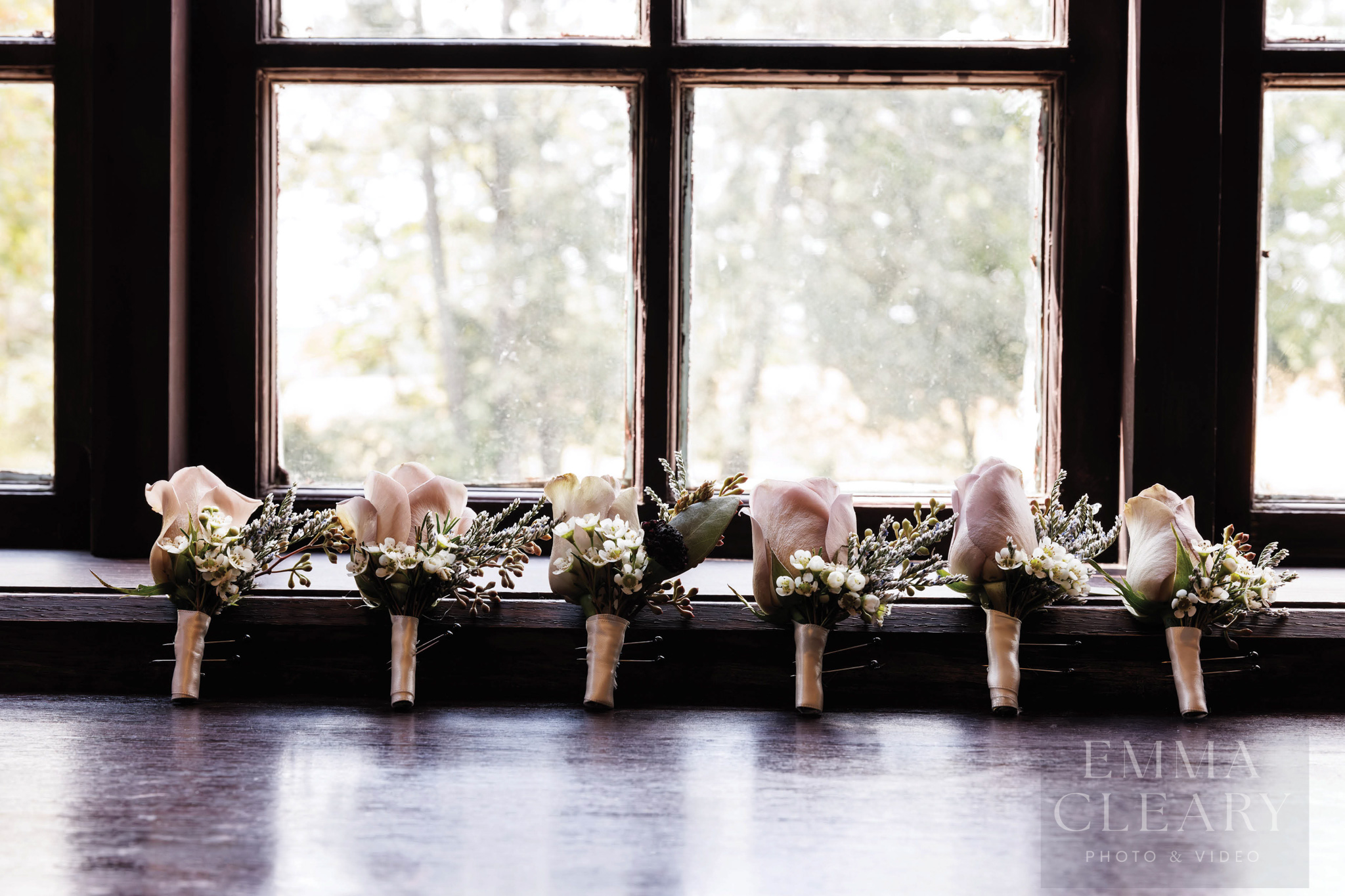 Wedding boutonnieres