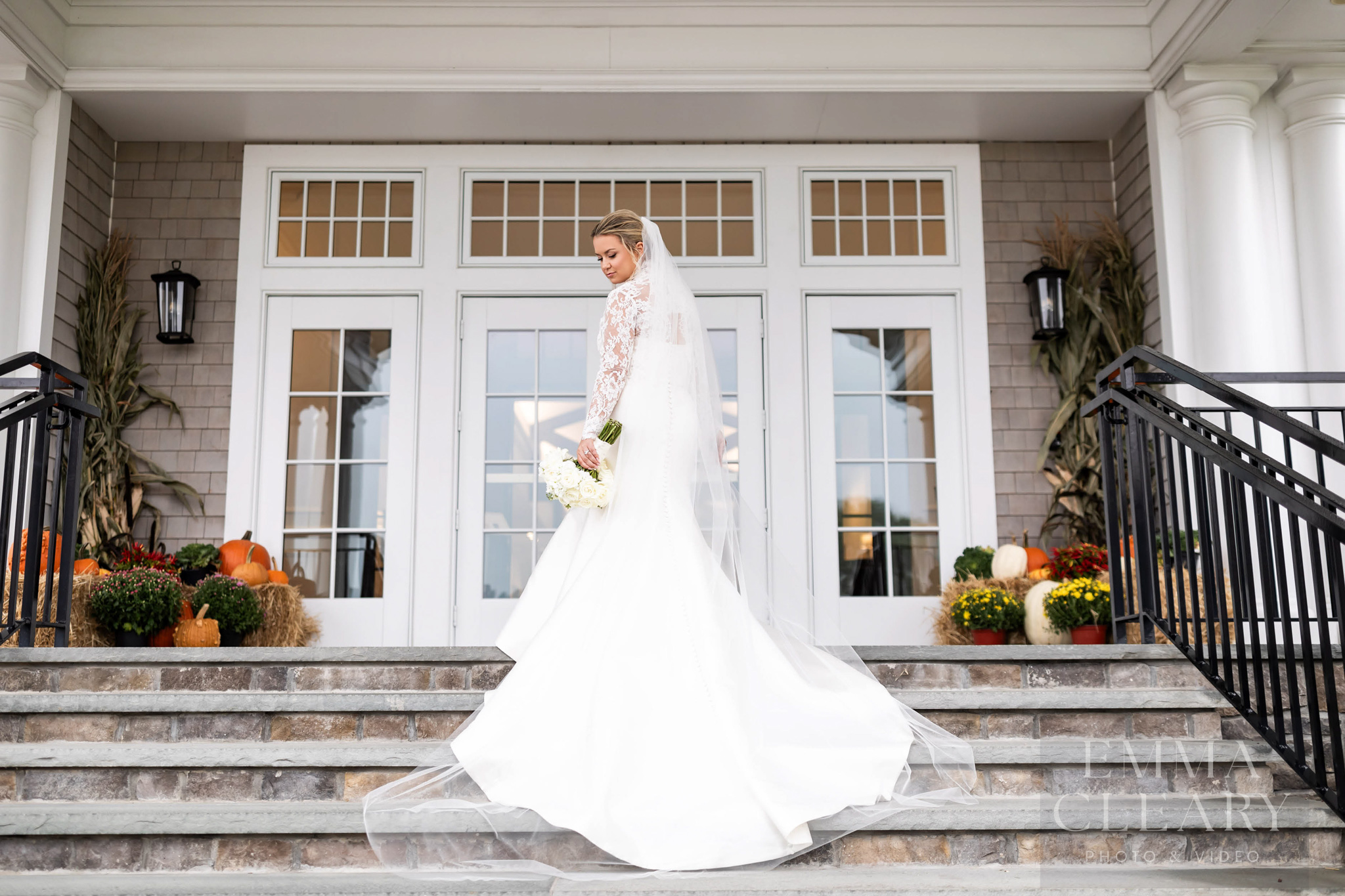 Portrait of the bride outdoors