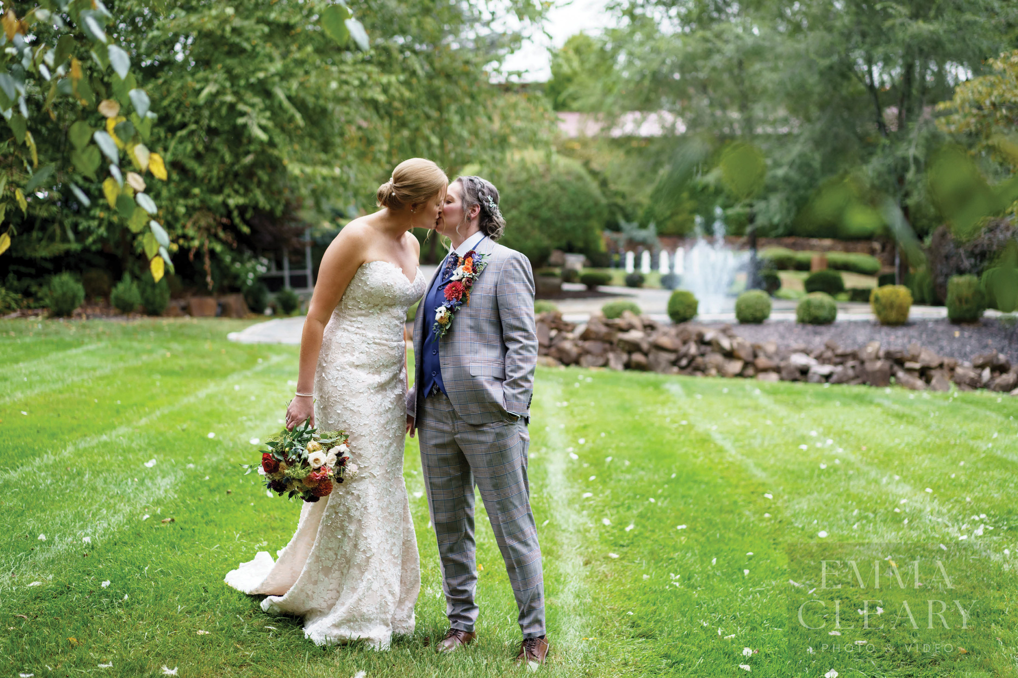 Wedding kiss