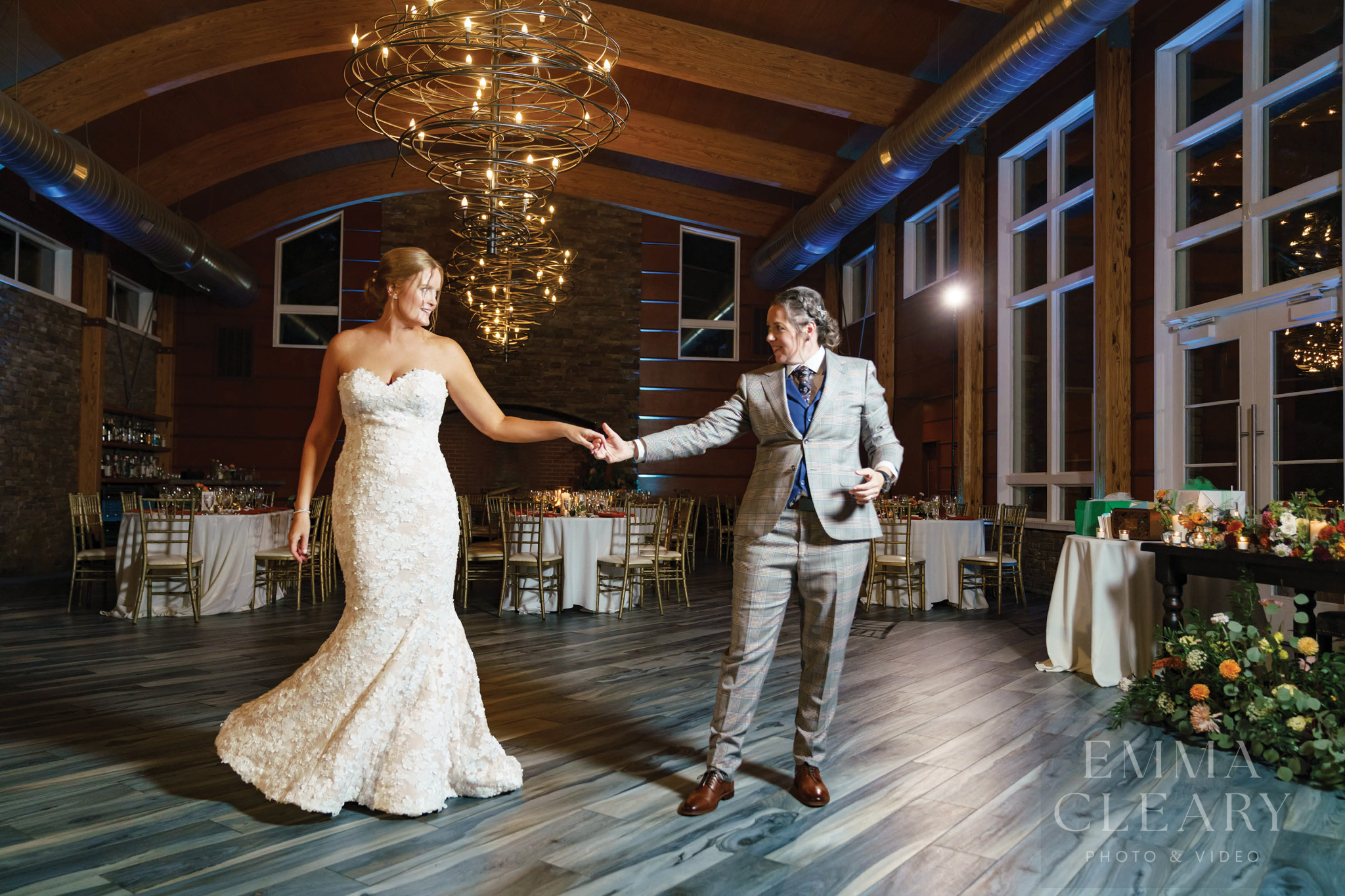 Stone House at Stirling Ridge Wedding couple