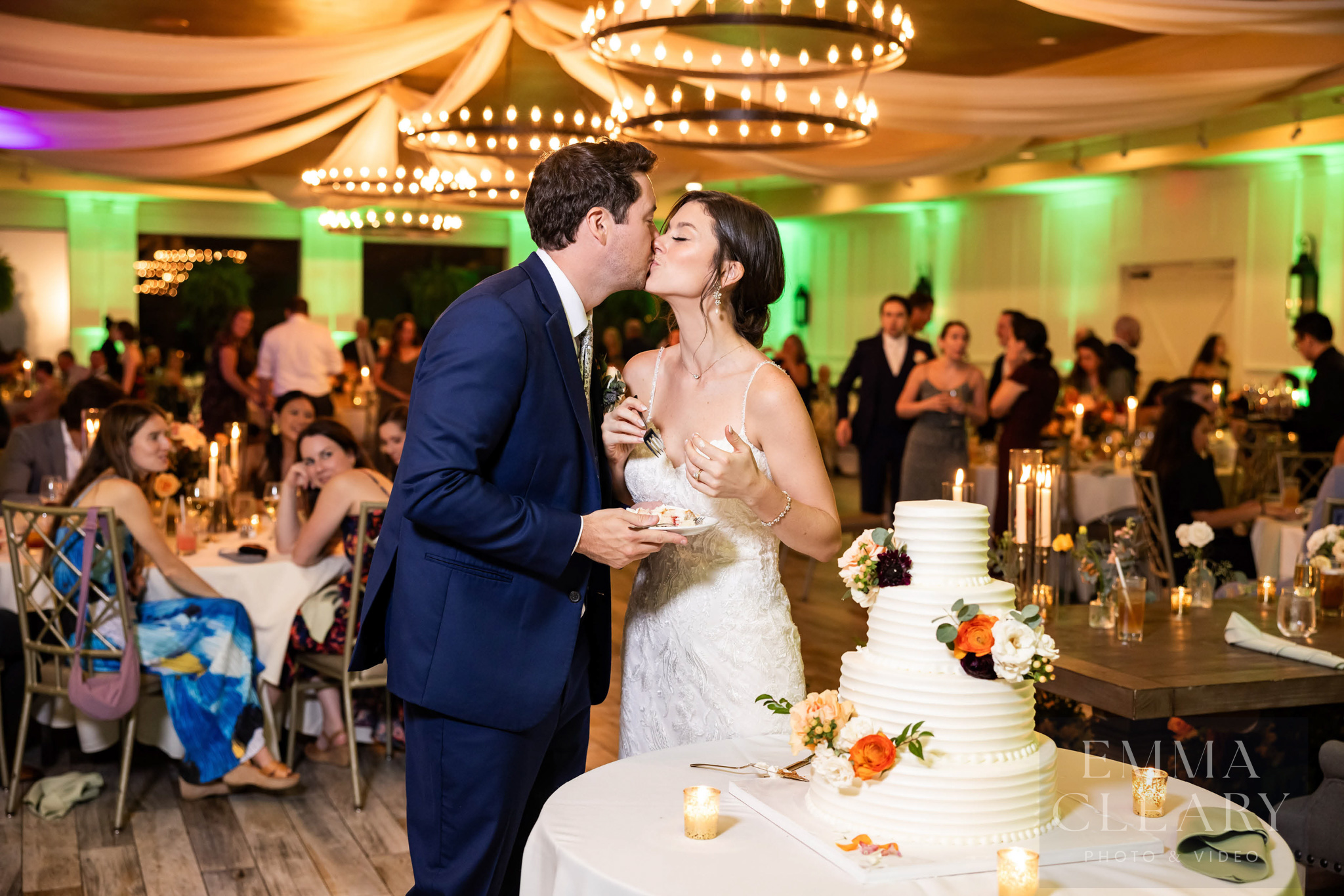 The Farmhouse Wedding kiss