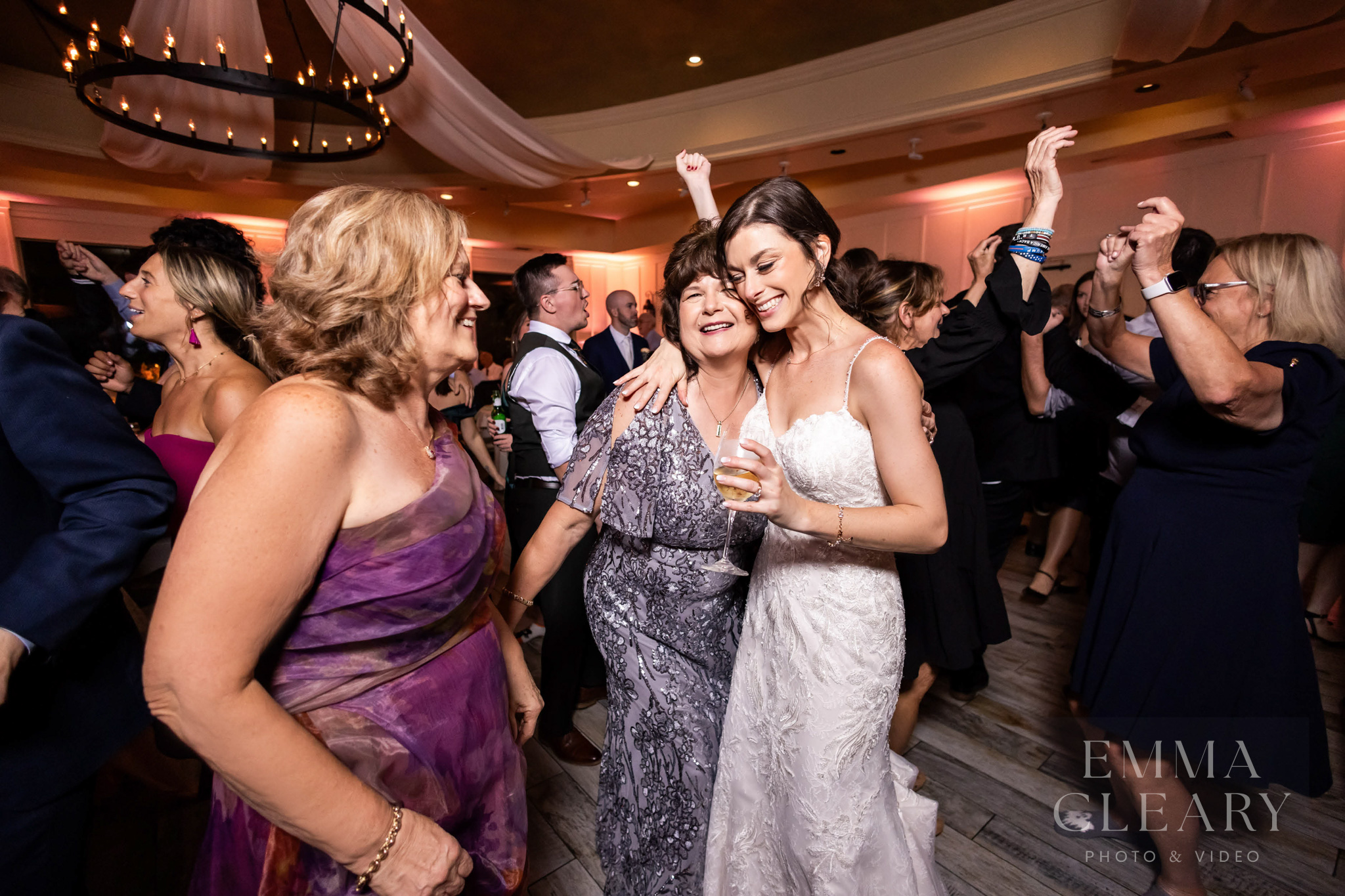 The Farmhouse Wedding