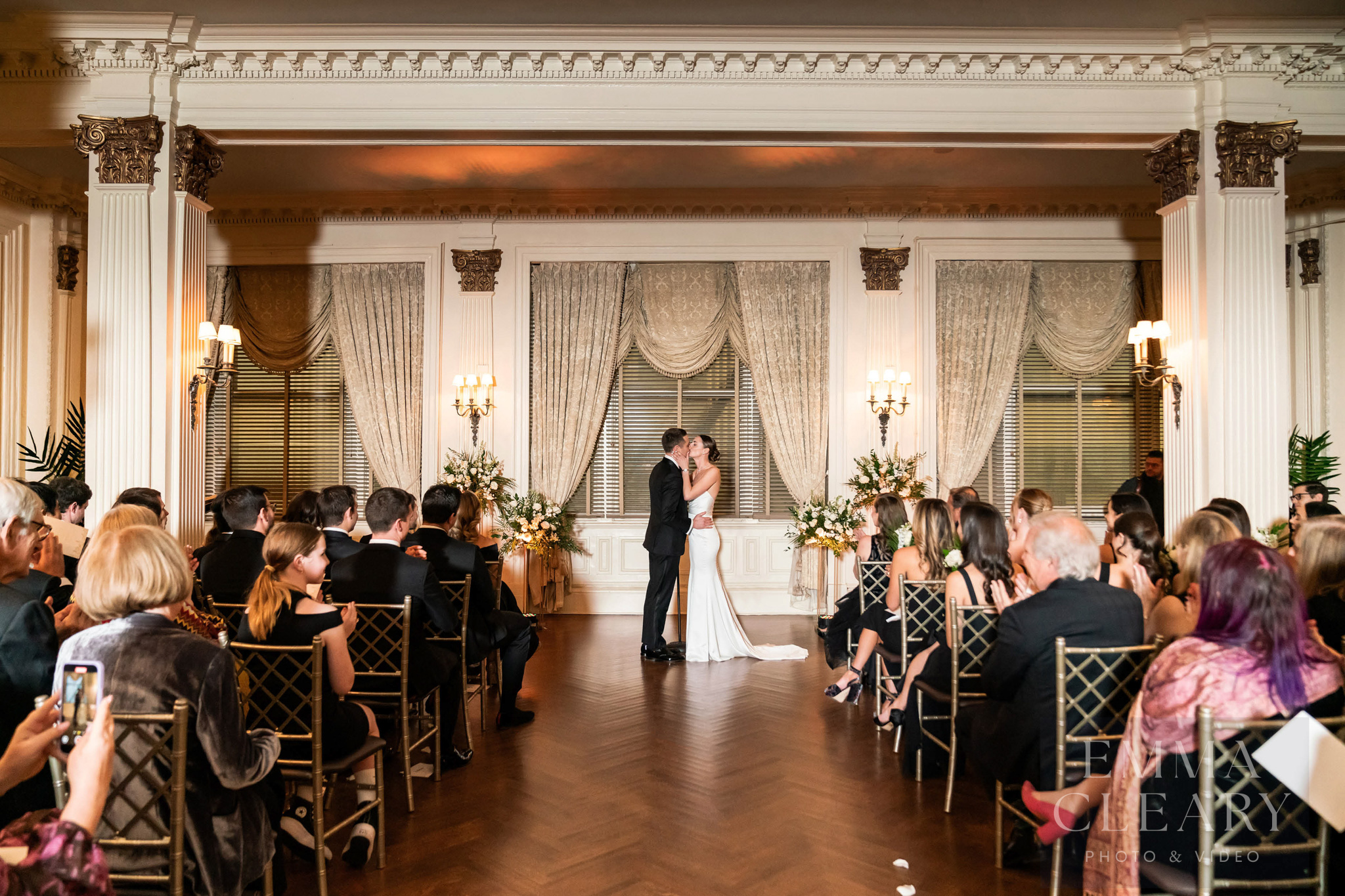 60 Pine Street Wedding kiss