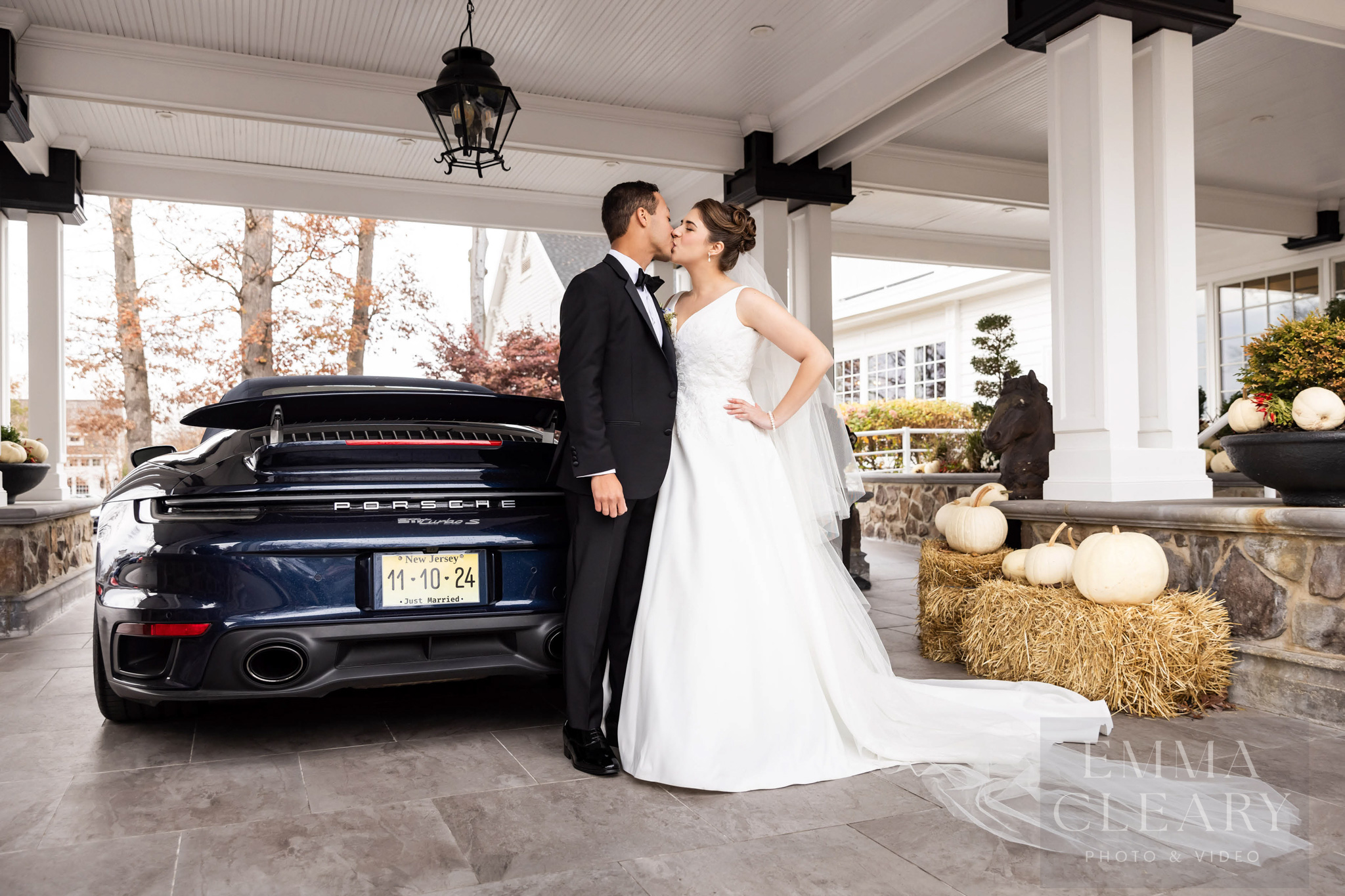 Wedding kiss