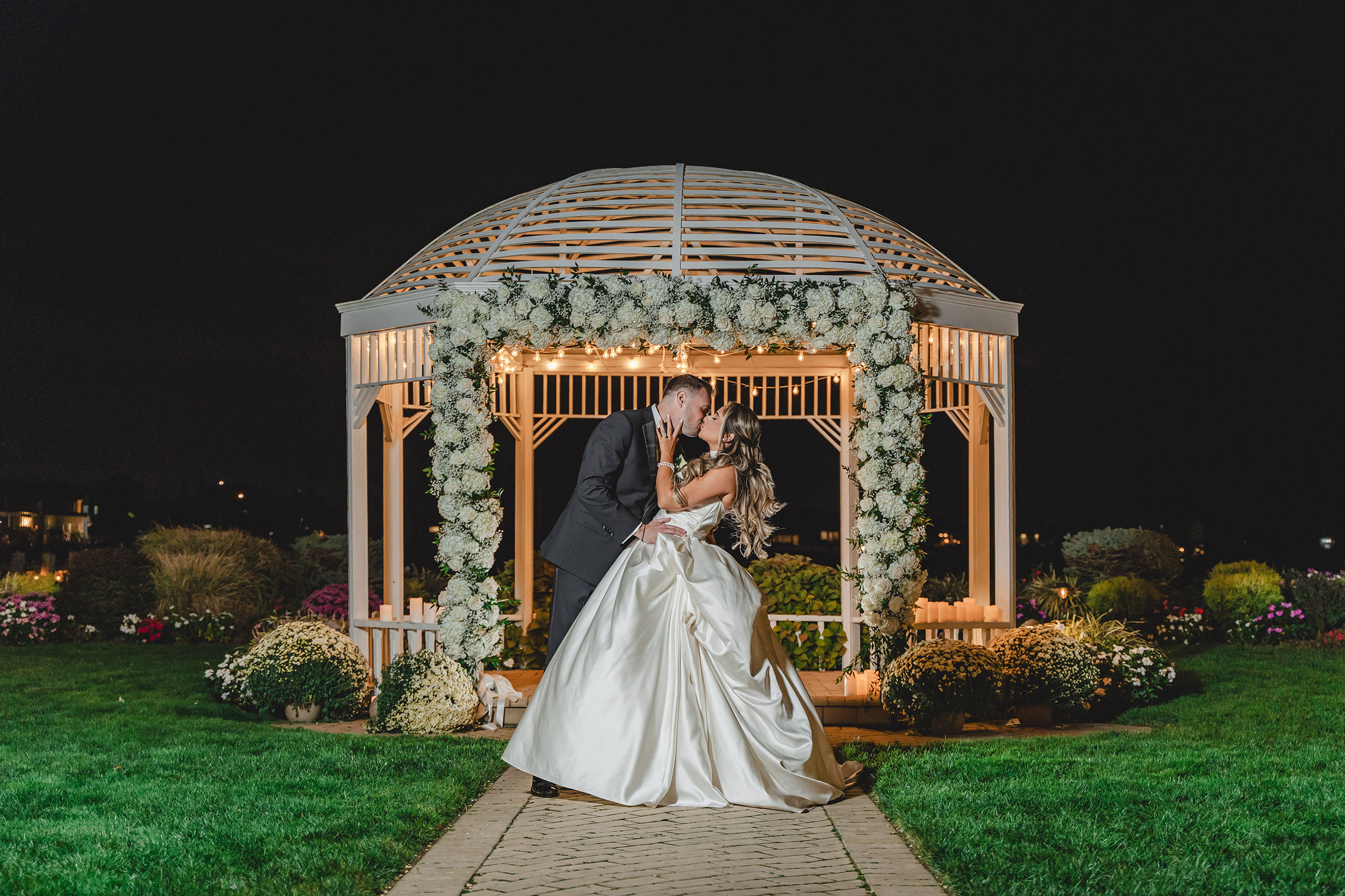 Riviera waterfront mansion wedding